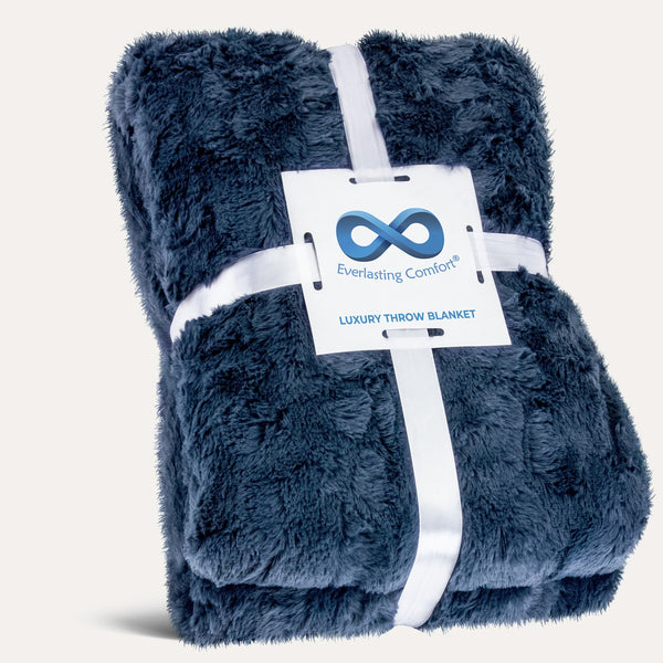 Luxury outlet Throw Blanket